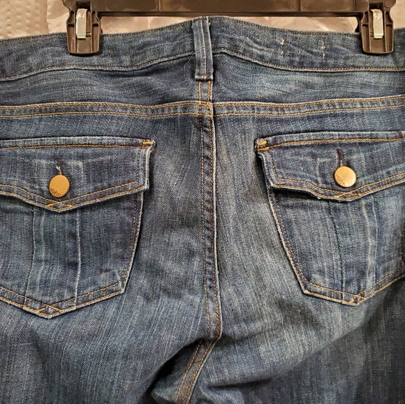 Women's Gap 1969 Jeans Size 32/14 32 Med Dark Wash - Picture 4 of 8